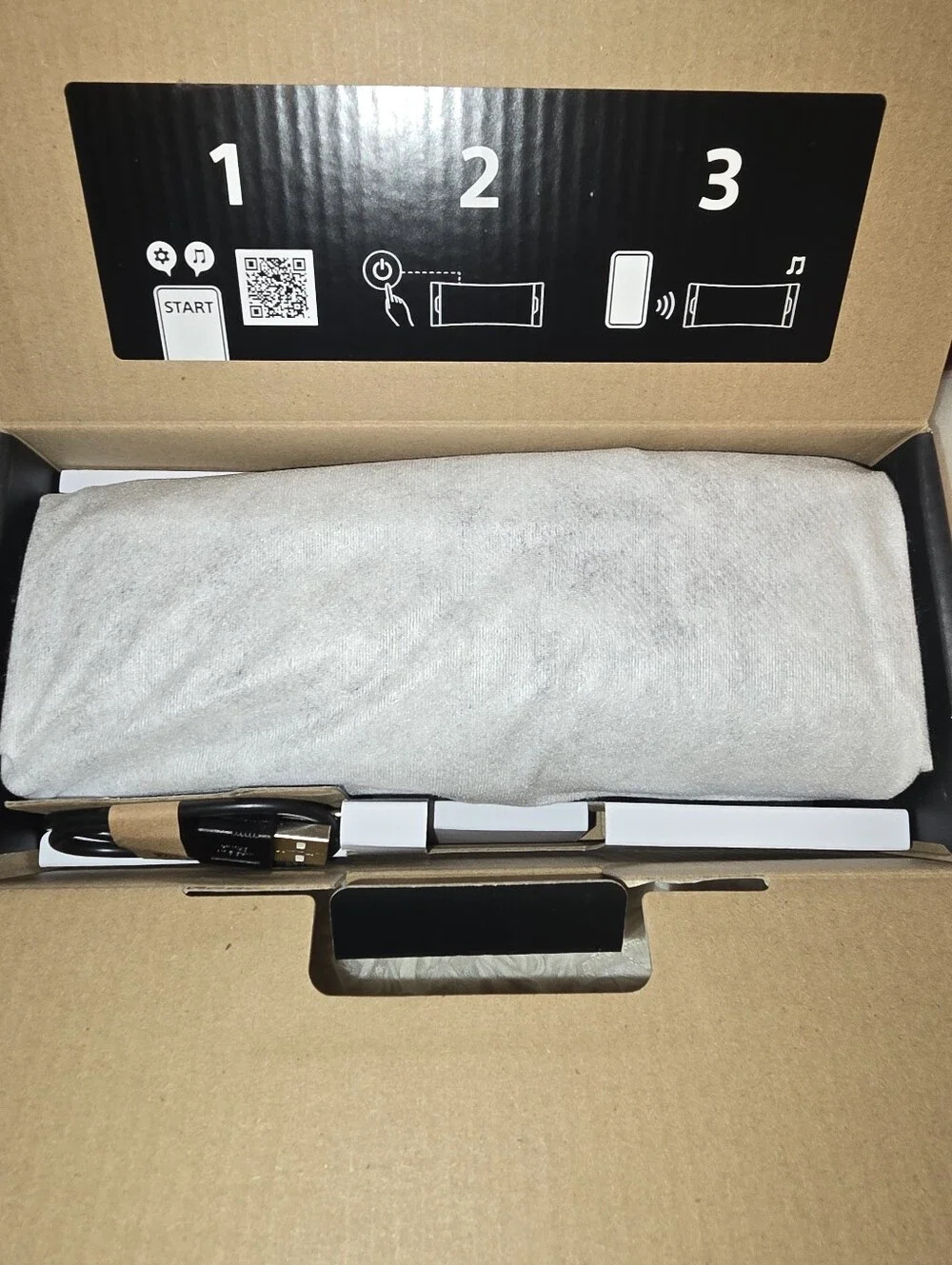 Sony compact bluetooth